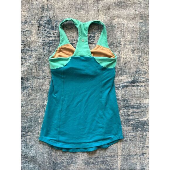 Lululemon Inner Strength Athletic Tank Top in Oasis River Rock Aqua Teal Size 4 - Picture 5 of 6